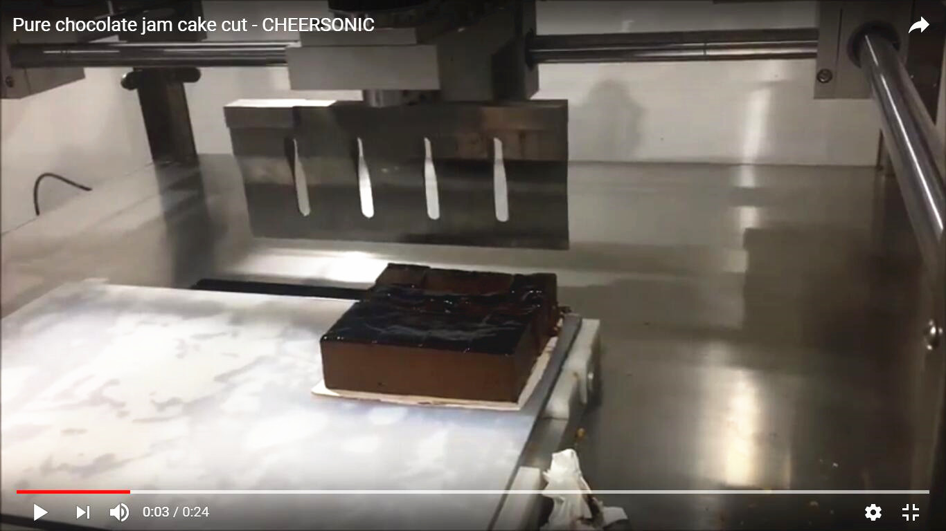 Ultrasonic Chocolate Cake Cutting Machine