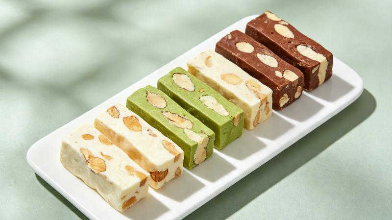 Découpe du nougat